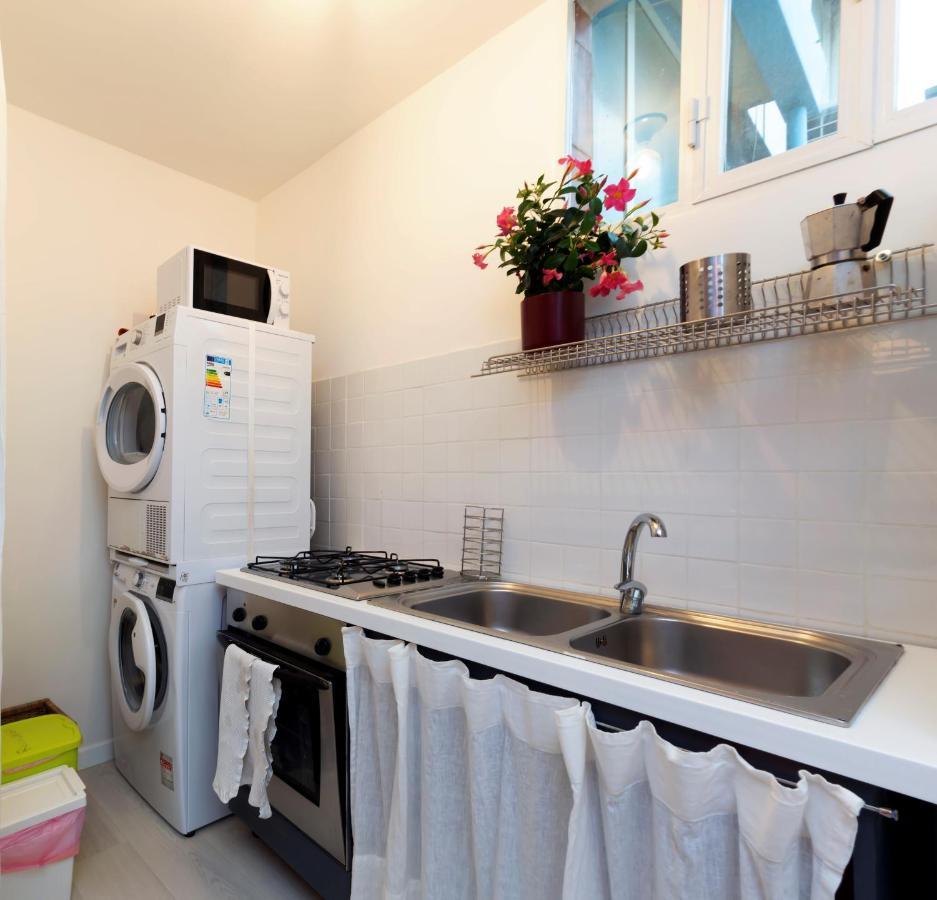 Charming Apartment With Balcony In The Historic Center Neapol Exteriér fotografie
